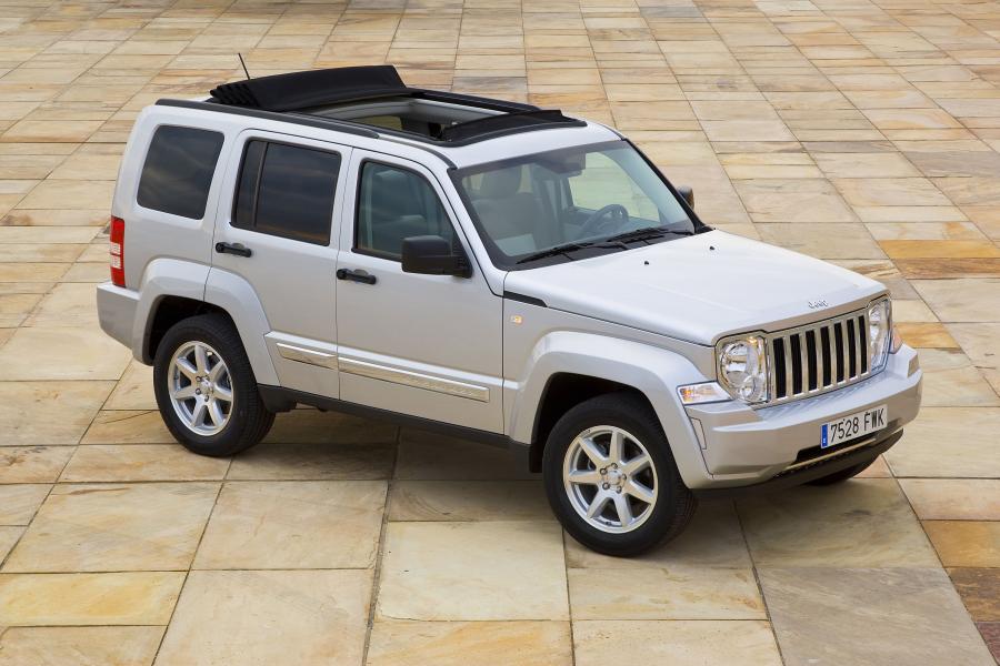  Jeep Cherokee 2008 года  (фото 115 из 161)